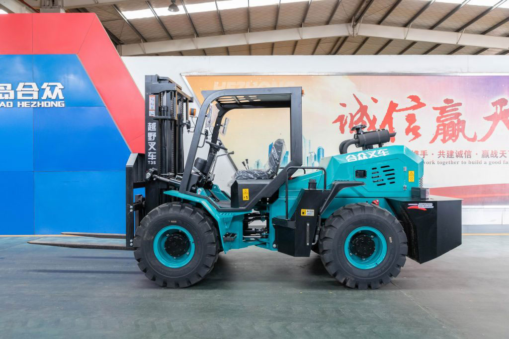 New All Terrain Off-road Forklift