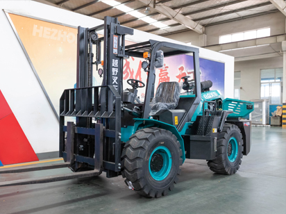 HZZG all-terrain off-road forklift detials