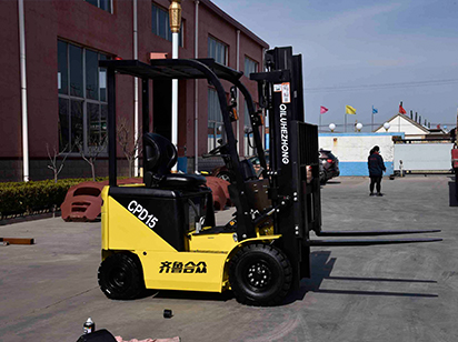 Efficiency and Sustainability: The Advantages of the 1.5 Ton Electric Forklift