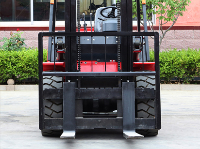 The Most Common Attachemnt And Function On Forklifts