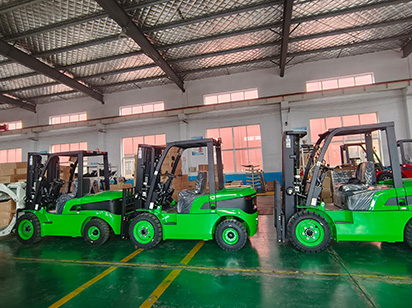 Three Diesel Forklifts Completed And Ready To Ship